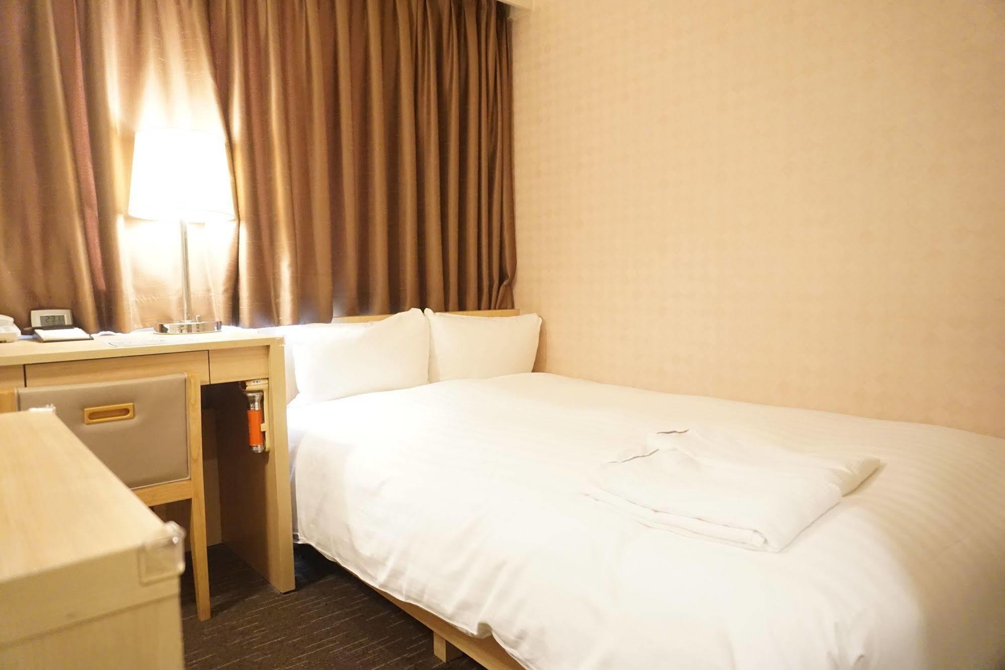 Hotel Sunline Fukuoka Hakata Ekimae Eksteriør bilde